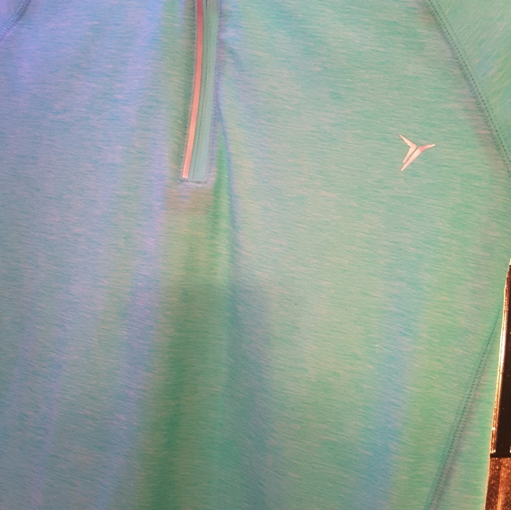 Old navy active go dry XL regular